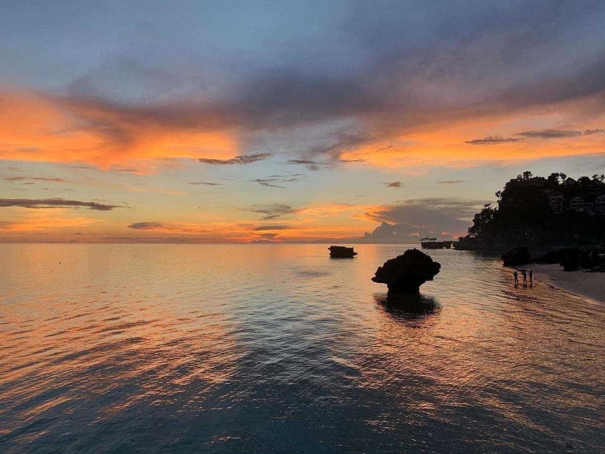 Jony'S Beach Resort Balabag  Εξωτερικό φωτογραφία